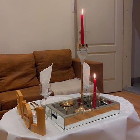 Yacine Gadio Apartment บรัสเซลส์ ภายนอก รูปภาพ